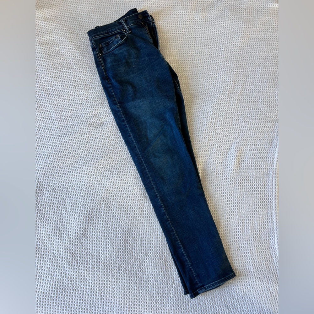 Men’s GAP slim 32/32 soft wear jeans EUC